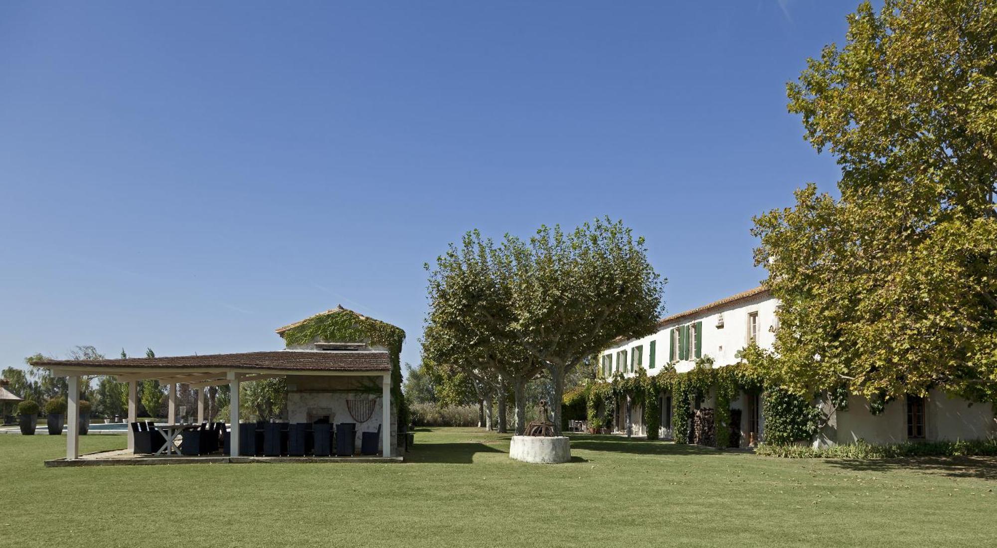 Mas De La Galegiere - Les Chambres D'Hotes Arles Luaran gambar